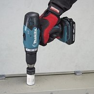 Зарядное устройство  Makita DC18SD синий,																											черный