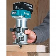 Зарядное устройство  Makita DC18RC синий,																											черный