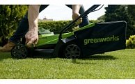 Газонокосилка GreenWorks GD24LM33 Зеленый, Черный