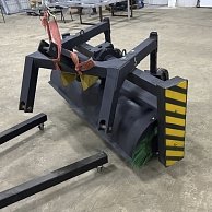 Щетка дорожная Люкс МТЗ-320 ИУЦП 31.00.000 (с кол.5.00-10 без кардана)