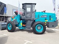 Фронтальный погрузчик Sunward SL31W